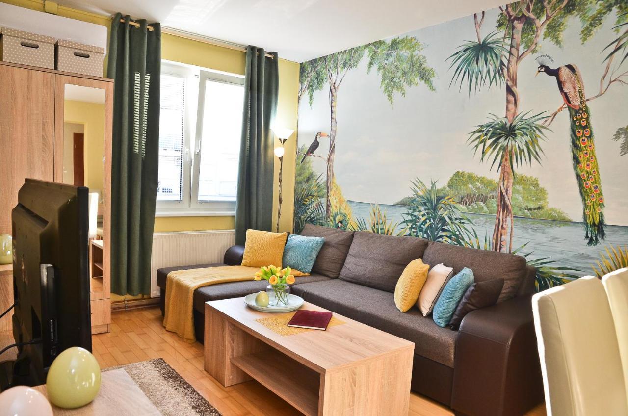 Happy Apartman Hajdúszoboszló Eksteriør billede