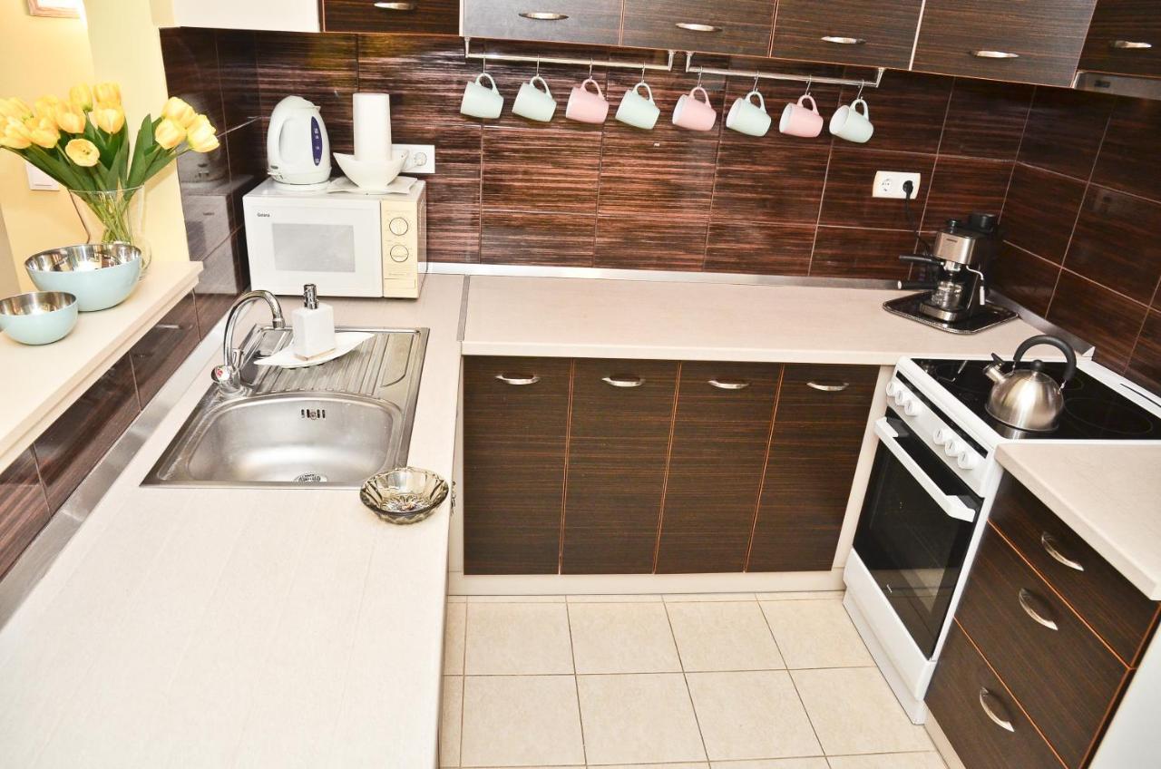 Happy Apartman Hajdúszoboszló Eksteriør billede